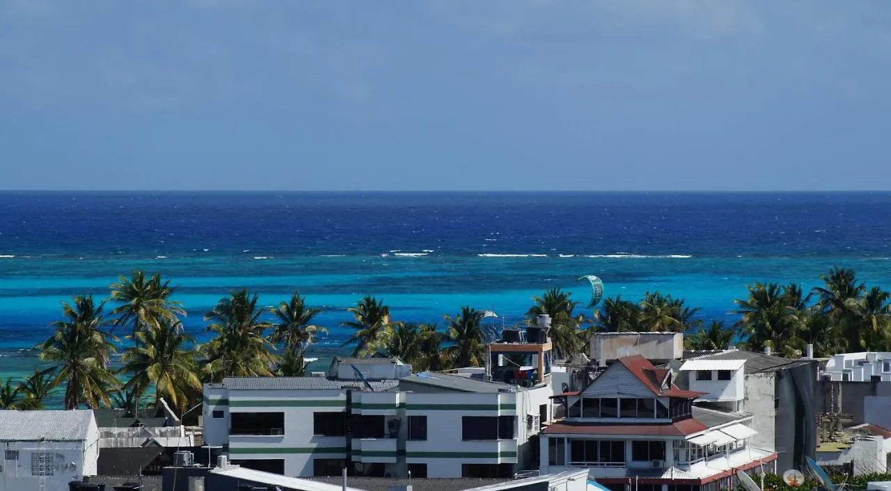 Edificio Bahia Fragata Apartamento Loft 806 San Andrés Colombia